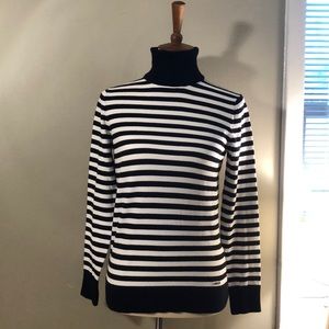 Tommy Hilfiger Turtleneck Sweater NWOT